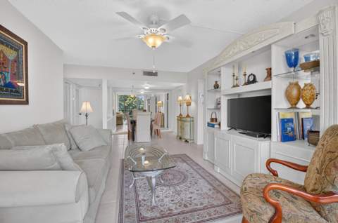 6895 Willow Wood Drive #1066, Boca Raton FL - photo 11 of 76