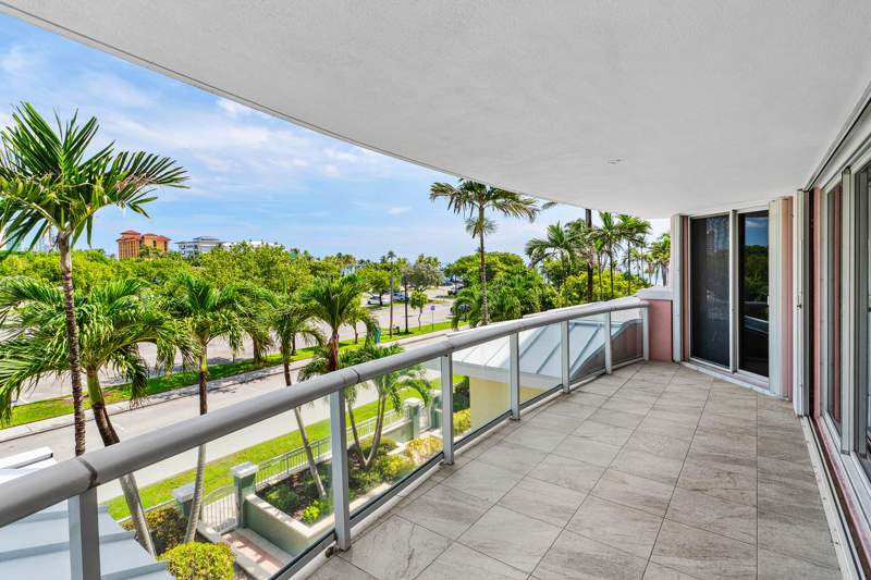 3 bedroom Condominium at 2051 SE 3rd Street #307, Ocean Plaza, Deerfield Beach — photo 5