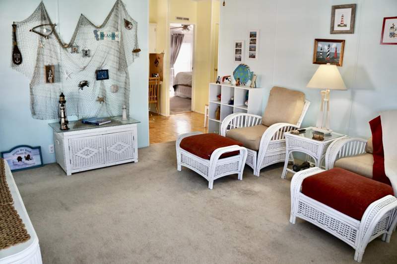 2 bedroom Manufactured Home at 14333 Azucena Court, Spanish Lakes Fairways, Fort Pierce — photo 5