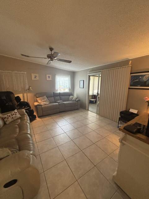 6514 NW 36th Avenue, Coconut Creek FL - photo 7 of 34