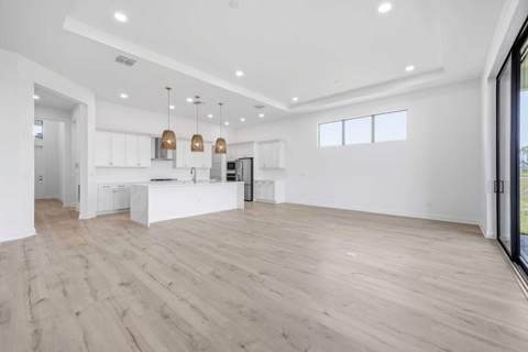 13689 SE Blackwood Drive, Port St. Lucie FL - photo 8 of 38