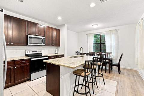 269 NW 36th Avenue, Pompano Beach FL - photo 6 of 31