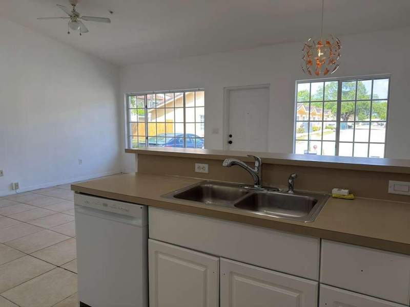 2 bedroom Villa at 3842 SW 48th Avenue, Hollywood Ridge Farms 2-16 Misc, Hollywood — photo 5