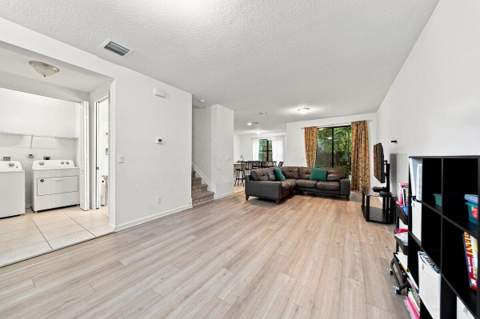 269 NW 36th Avenue, Pompano Beach FL - photo 19 of 31