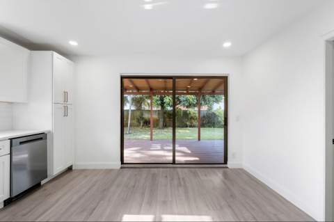 699 NE 40th Street, Oakland Park FL - photo 13 of 45