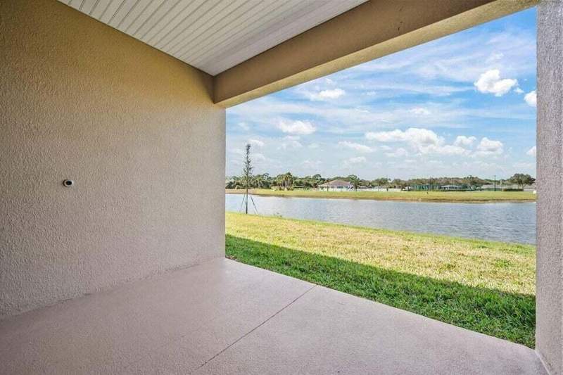 3 bedroom Single Family Residence at 8604 NW Giovanni Avenue #143-4, Waterstone Phase Four, Fort Pierce — photo 2