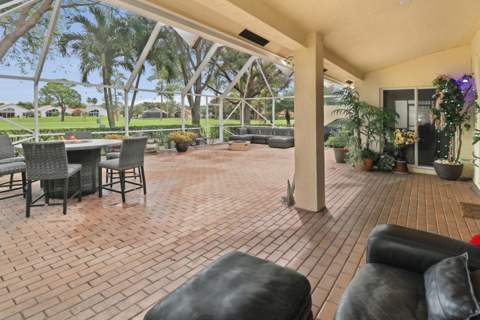 5671 S Fountains Drive, Lake Worth FL - photo 19 of 27