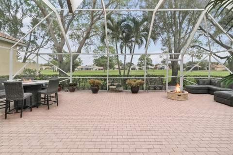 5671 S Fountains Drive, Lake Worth FL - photo 22 of 27