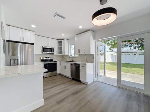1441 SW 1st Terrace, Deerfield Beach FL - photo 6 of 25