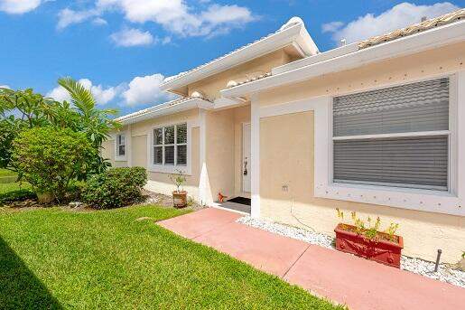 3 bedroom Single Family Residence at 5111 Marla Drive, Hampton Lakes, Boynton Beach — photo 3
