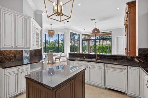 700 Cardinal Street, Plantation FL - photo 18 of 62