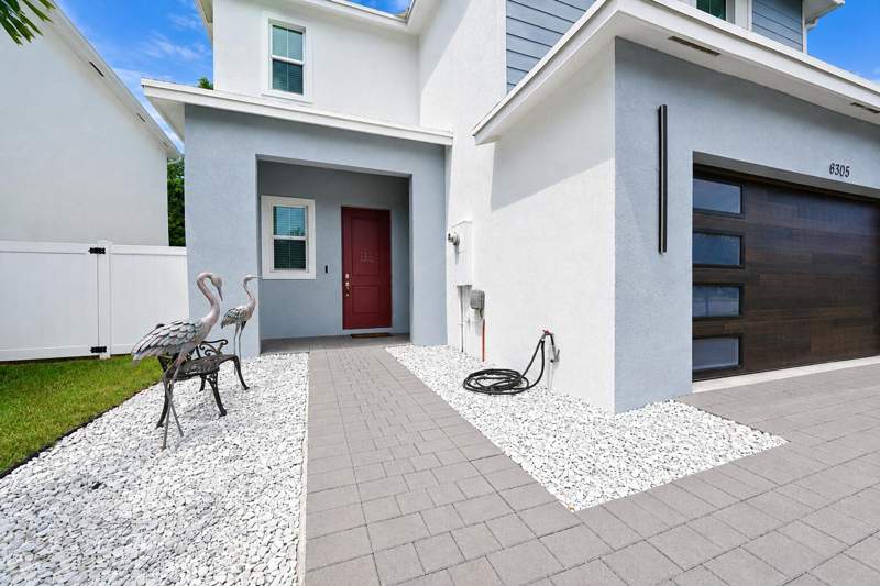4 bedroom Single Family Residence at 6305 Tenor Drive, Symphony Place, West Palm Beach — photo 2
