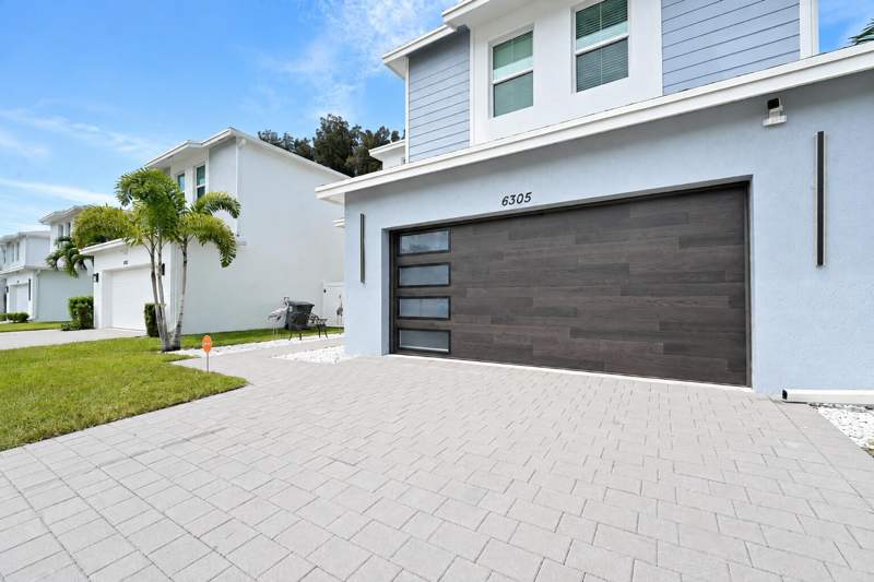 4 bedroom Single Family Residence at 6305 Tenor Drive, Symphony Place, West Palm Beach — photo 3
