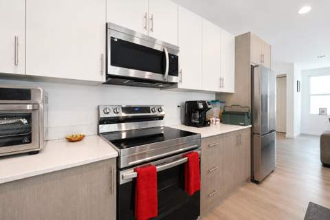 6305 Tenor Drive, West Palm Beach FL - photo 15 of 42