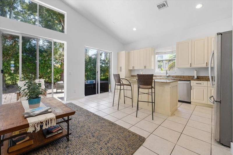 4 bedroom Single Family Residence at 4841 N Classical Boulevard, Winterplace, Delray Beach — photo 2