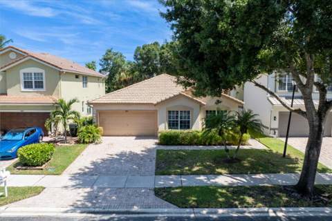 4841 N Classical Boulevard, Delray Beach FL - photo 8 of 56