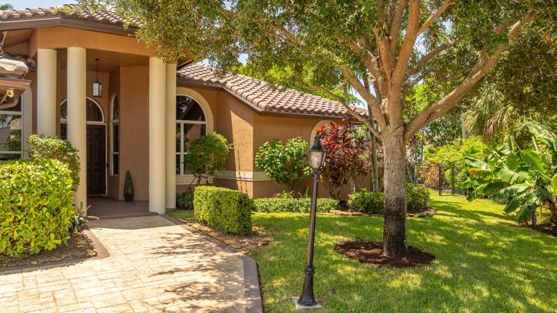5 bedroom Single Family Residence at 5805 NW 97th Drive, Landings Of Parkland, Parkland — photo 2