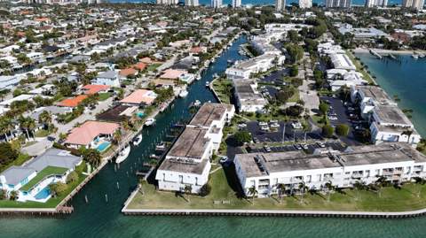 1251 Sugar Sands Boulevard #124, Singer Island FL - photo 6 of 40