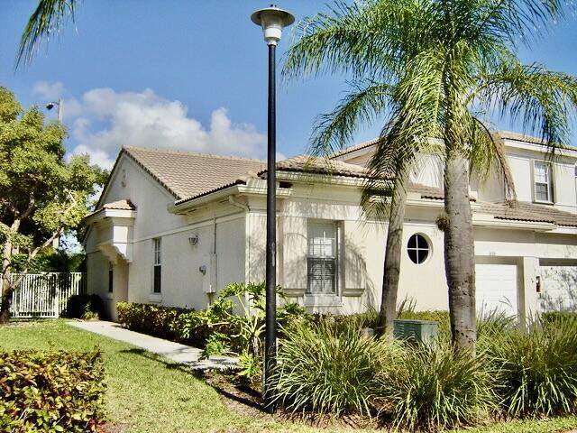 2 bedroom Villa at 3133 Enclave Way, Inverrary Village, Lauderhill — photo 3