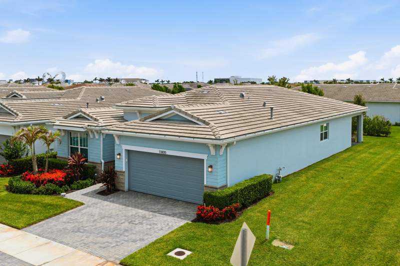 3 bedroom Single Family Residence at 11805 SW Aquila Way, Telaro At Southern Grove, Port St. Lucie — photo 3