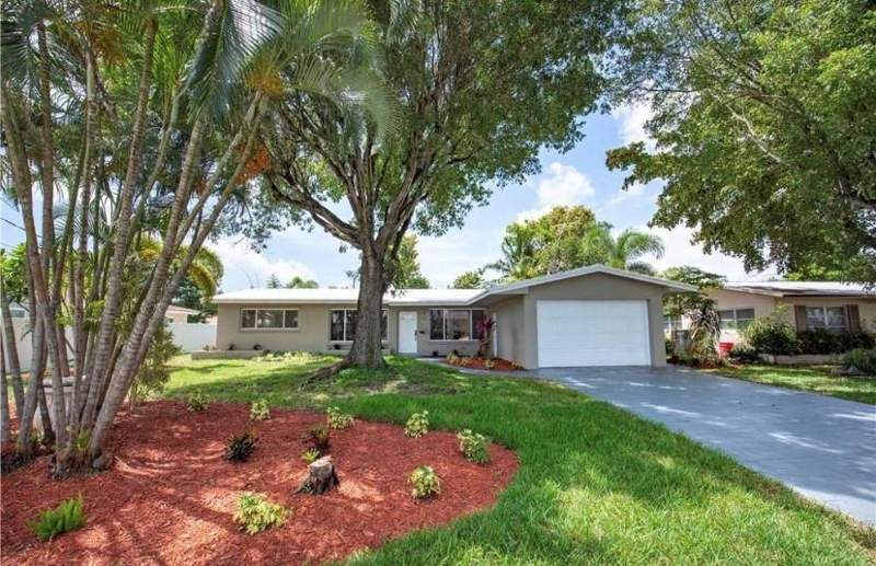 3 bedroom Single Family Residence at 1460 NE 56th Court, Coral Ridge Isles, Fort Lauderdale — photo 2