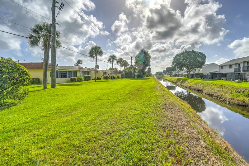 1 bedroom Condominium at 5780 Fernley Drive #144, Cresthaven Condo Townhomes Sec 3, West Palm Beach — photo 5