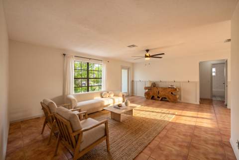 143 Bobwhite Road, Royal Palm Beach FL - photo 10 of 40