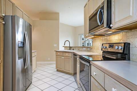 23444 Alzira Circle, Boca Raton FL - photo 10 of 43