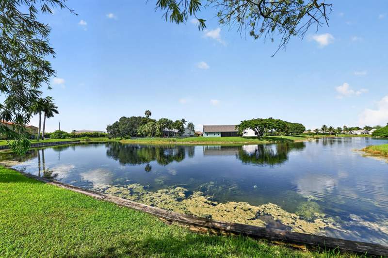 3 bedroom Townhouse at 19907 Villa Lante Place, Boca Fontana Tr E, Boca Raton — photo 3