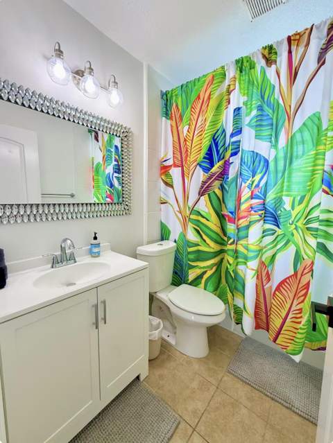 1407 Ontario Drive, Lake Worth FL - photo 7 of 22