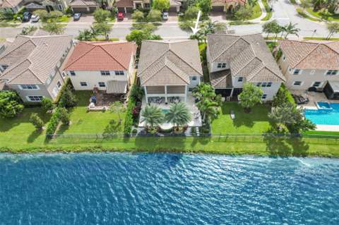 9749 Blue Isle #Bay, Parkland FL - photo 9 of 100