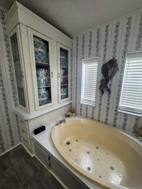 6732 Sinsonte Court, Fort Pierce FL - photo 19 of 25