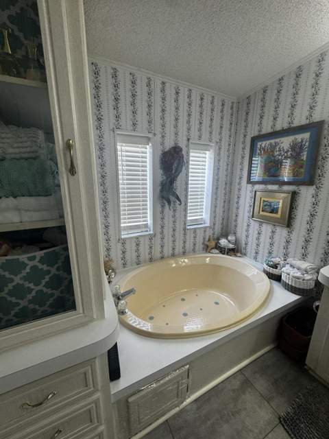 6732 Sinsonte Court, Fort Pierce FL - photo 20 of 25