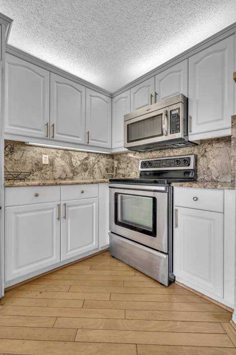 7557 Granville Drive #305, Tamarac FL - photo 9 of 67