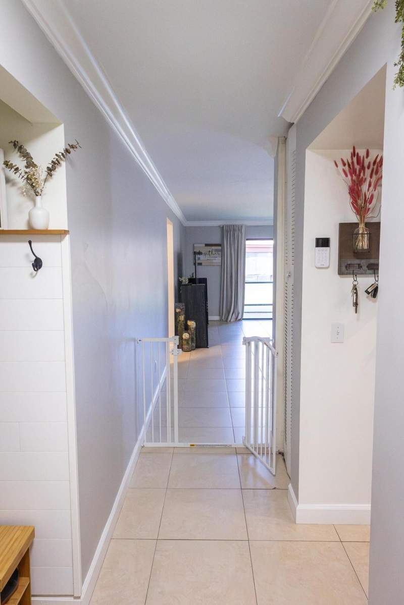 2 bedroom Condominium at 803 Lakeview Circle, Trails At Royal Palm Beach Condo, Royal Palm Beach — photo 5