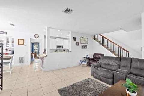 14366 73rd Street, Loxahatchee FL - photo 10 of 46