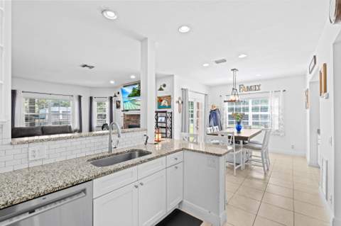 14366 73rd Street, Loxahatchee FL - photo 13 of 46