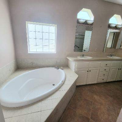 3224 Scarlet Tanager Court, Port St. Lucie FL - photo 19 of 24