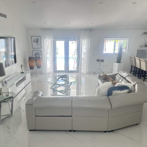 500 NW 86TH Avenue, Pembroke Pines FL - photo 6 of 24