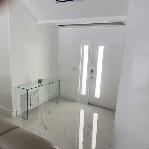 500 NW 86TH Avenue, Pembroke Pines FL - photo 8 of 24