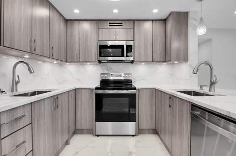 108 E Richmond A, Deerfield Beach FL - photo 6 of 37