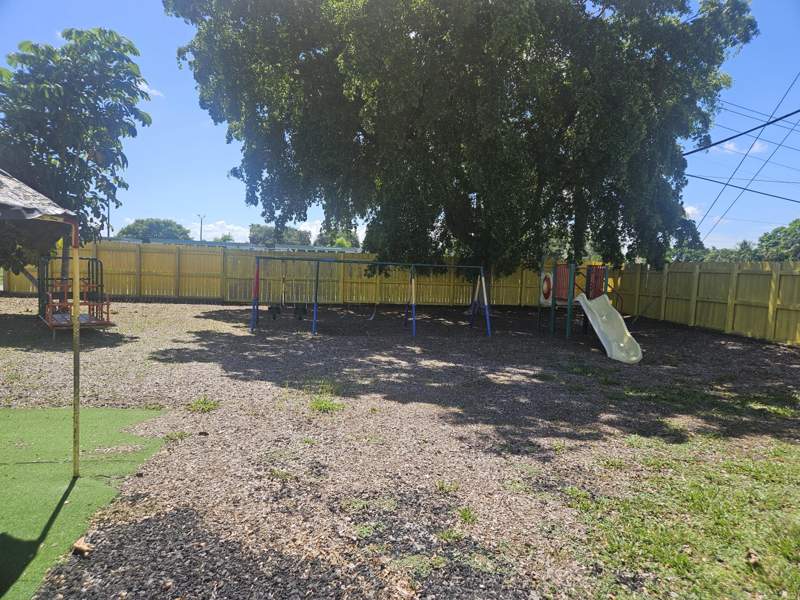 3 bedroom Single Family Residence at 1081 NW 24th Avenue, Esquire Lake Estates Sec 1, Pompano Beach — photo 2