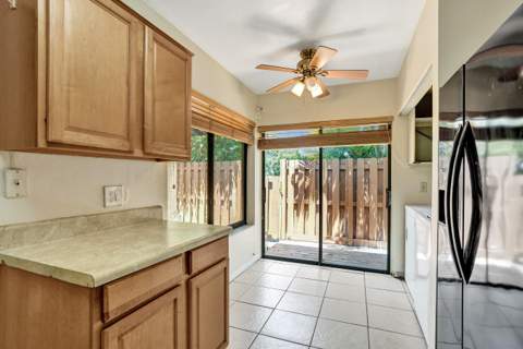 3810 NW 77th Avenue, Davie FL - photo 10 of 34