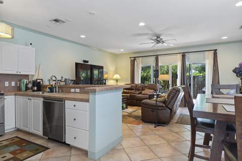 808 SW 4th Avenue, Fort Lauderdale FL - photo 8 of 40