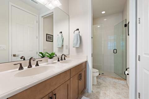 1025 Piccadilly Street, Palm Beach Gardens FL - photo 16 of 31