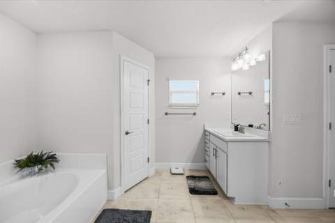 8516 Waterstone Boulevard, Fort Pierce FL - photo 18 of 57