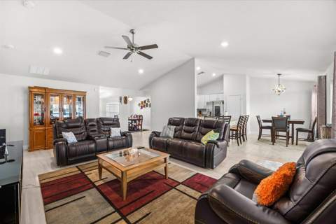 8516 Waterstone Boulevard, Fort Pierce FL - photo 17 of 57