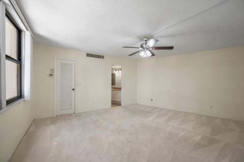 2800 N Ocean Drive #A-8B, Riviera Beach FL - photo 14 of 41