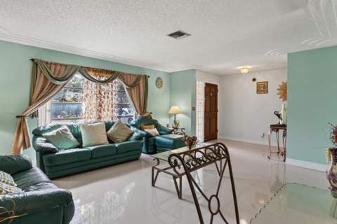 3750 NW 73rd Avenue, Lauderhill FL - photo 7 of 46