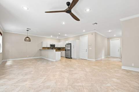 3434 NE 13th Avenue, Oakland Park FL - photo 8 of 29